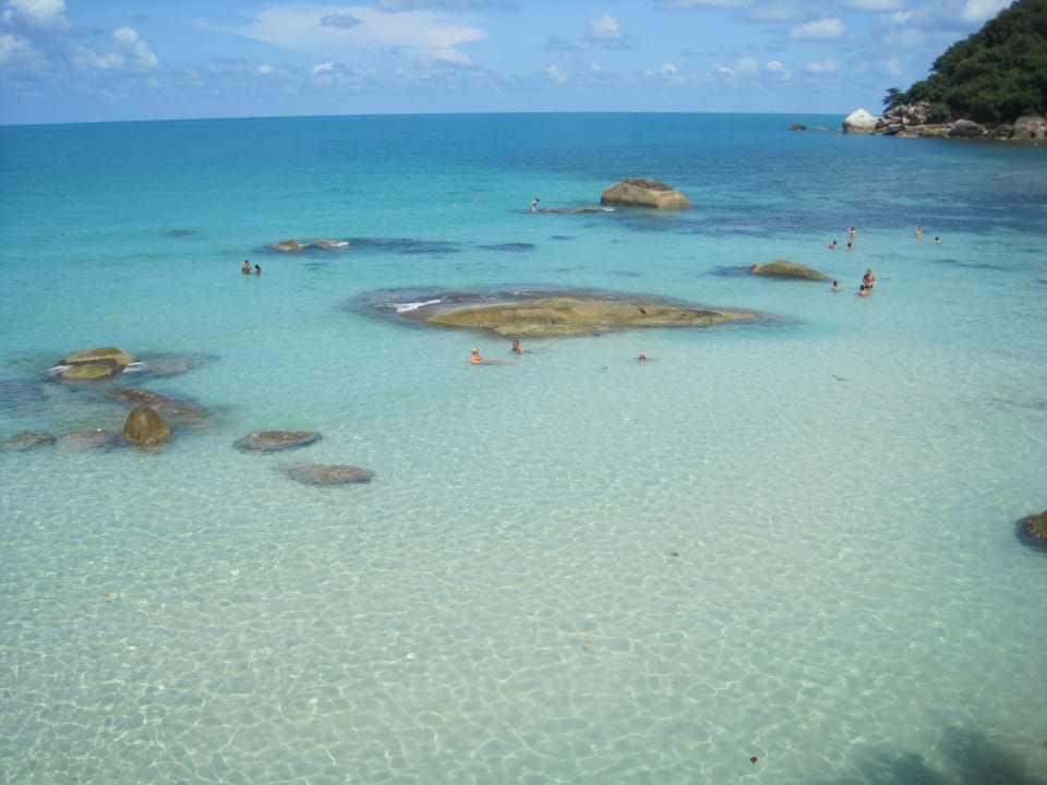 Blick vom Silver Beach Restaurant aufs Wasser Hotel Thongtakian