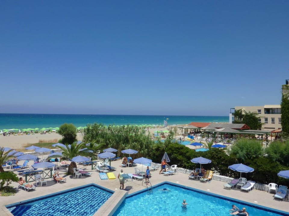 Blau, einfach nur blau Hotel Kathrin Beach