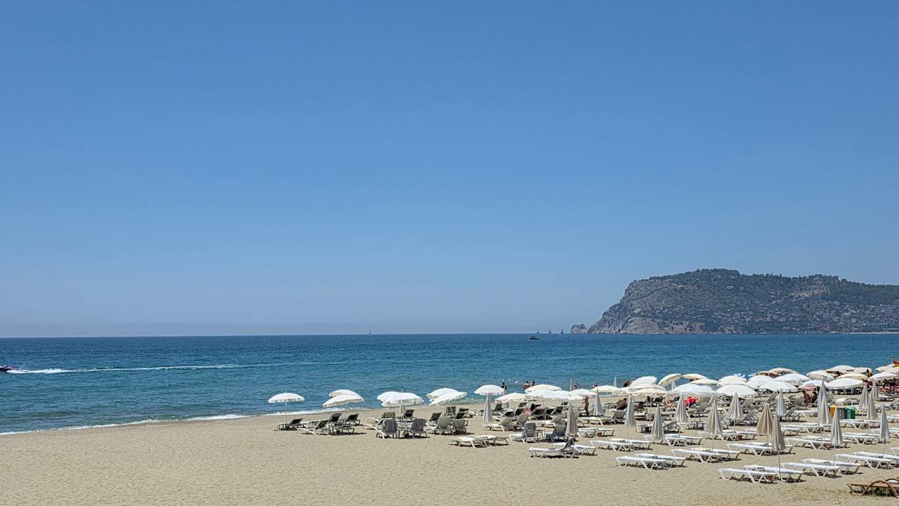 Strand Hotel Kaila Krizantem
