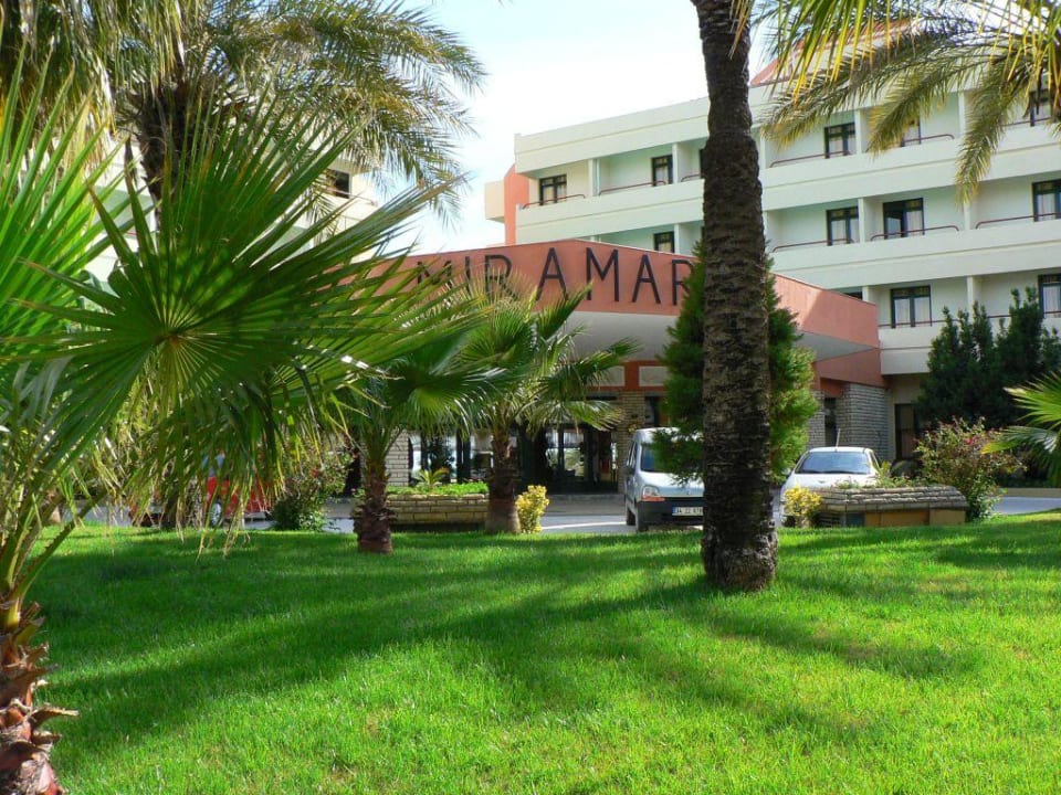 Hotel Eingang Hotel Miramare Beach
