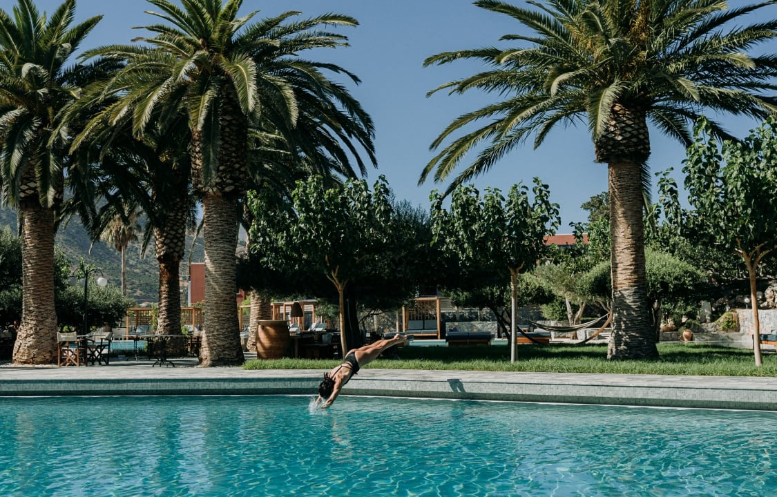 Pool Paralos Irini Mare