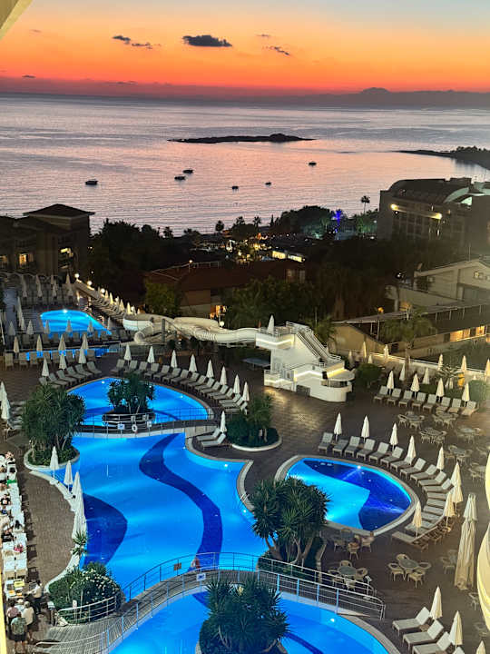 Außenansicht Laguna Beach Alya Resort & Spa Hotel