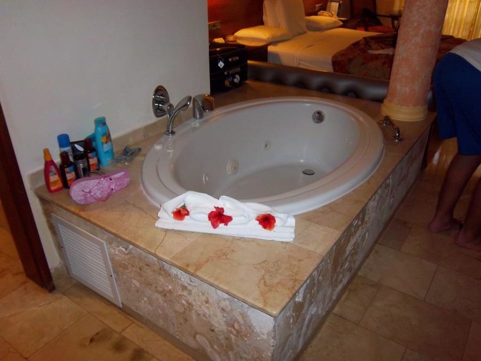 Jacuzzi Hotel Grand Palladium Palace Resort, Spa & Casino