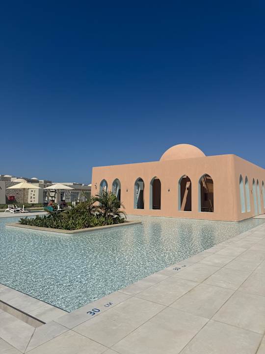 Pool Sentido Reef Oasis Suakin