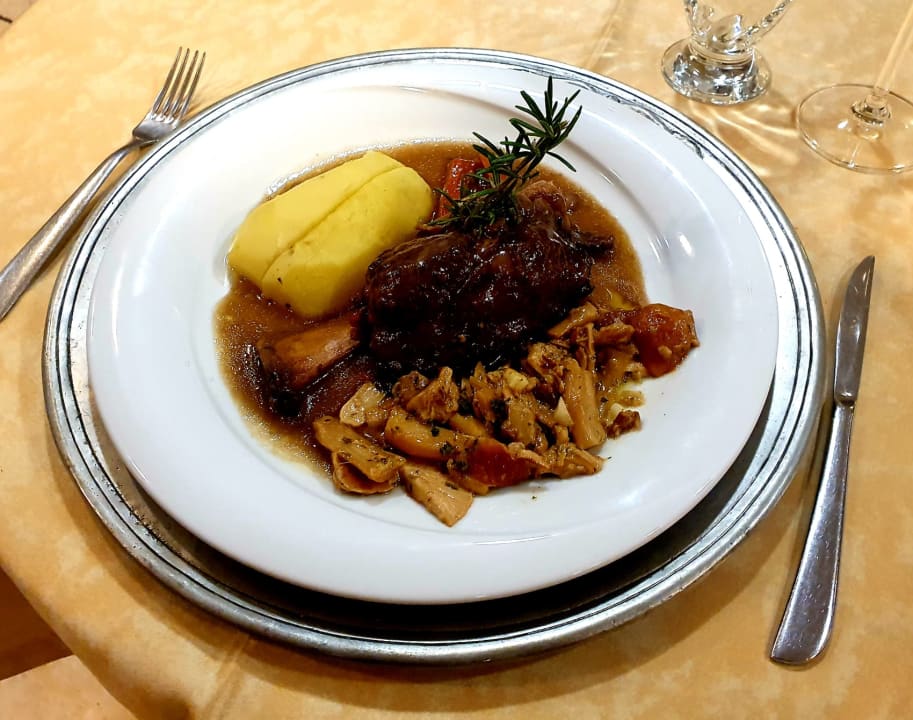 Gastro Hotel Garni Le Corti