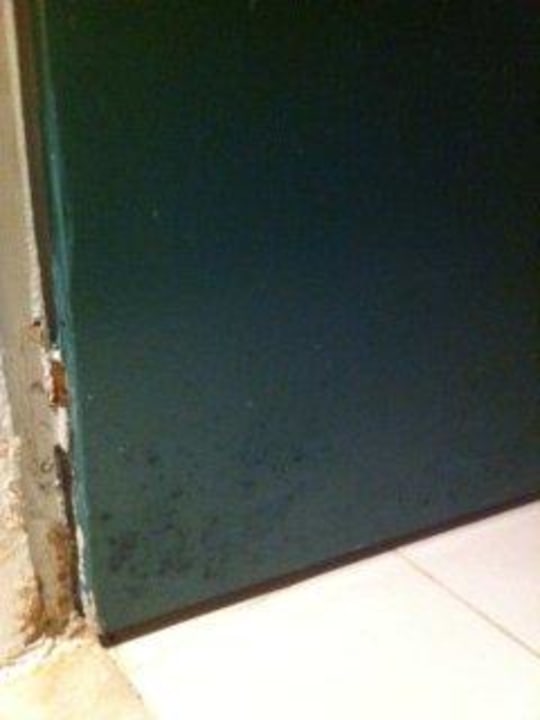 Türe zum Badezimmer The Ksar Djerba Charming Hotel & SPA