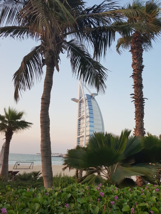 Strand Hotel Jumeirah Emirates Towers