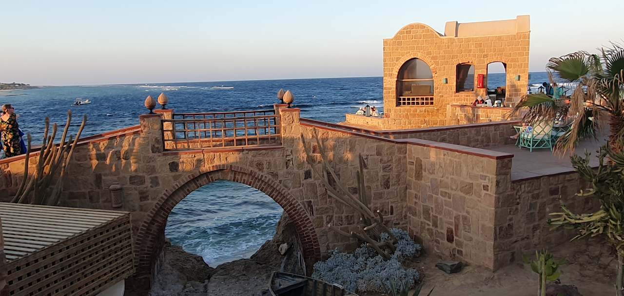 Außenansicht Mövenpick Resort El Quseir