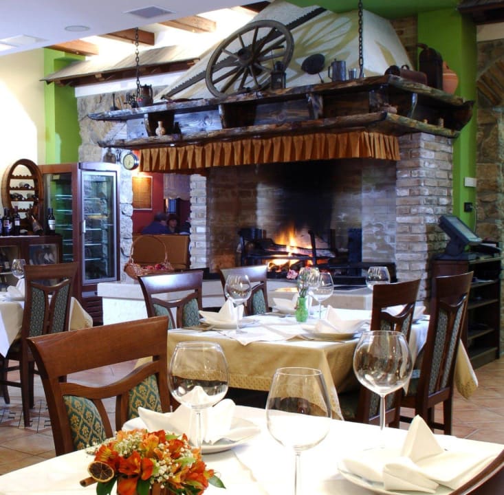 Restaurant  Hotel Bitoraj