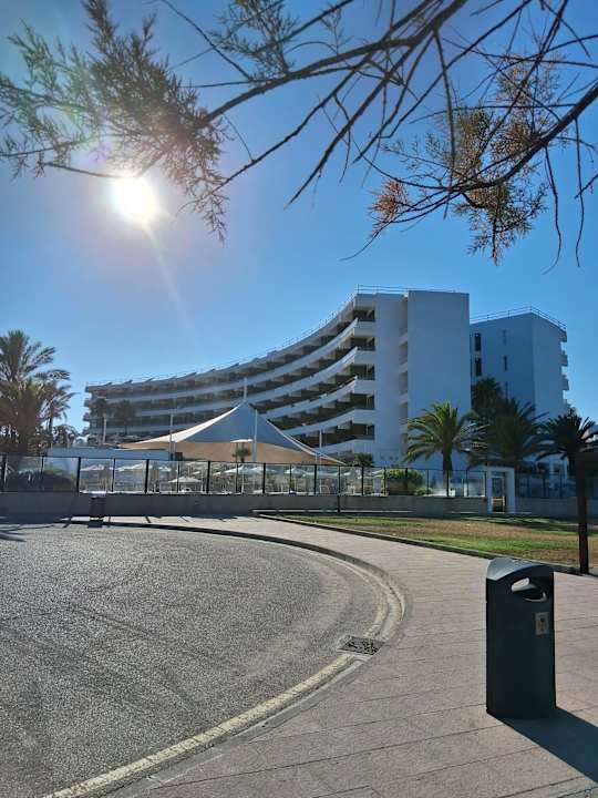 Außenansicht allsun Hotel Sumba