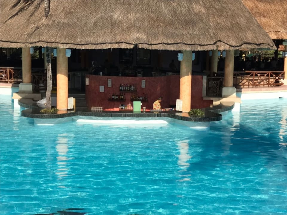 Pool Grand Palladium Kantenah Resort & Spa