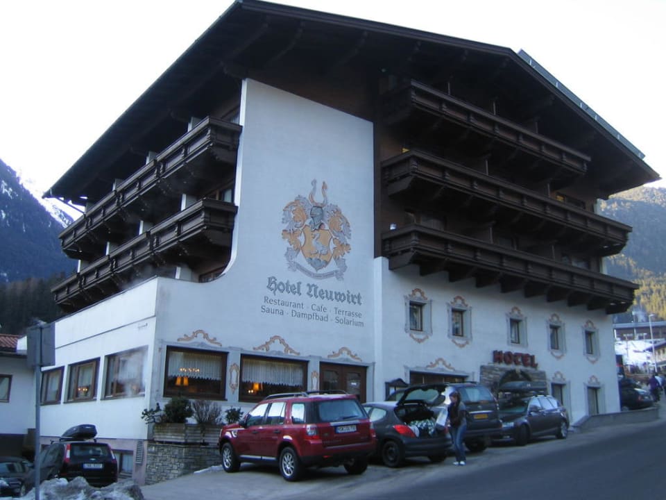 Außenansicht Hotel Neuwirt