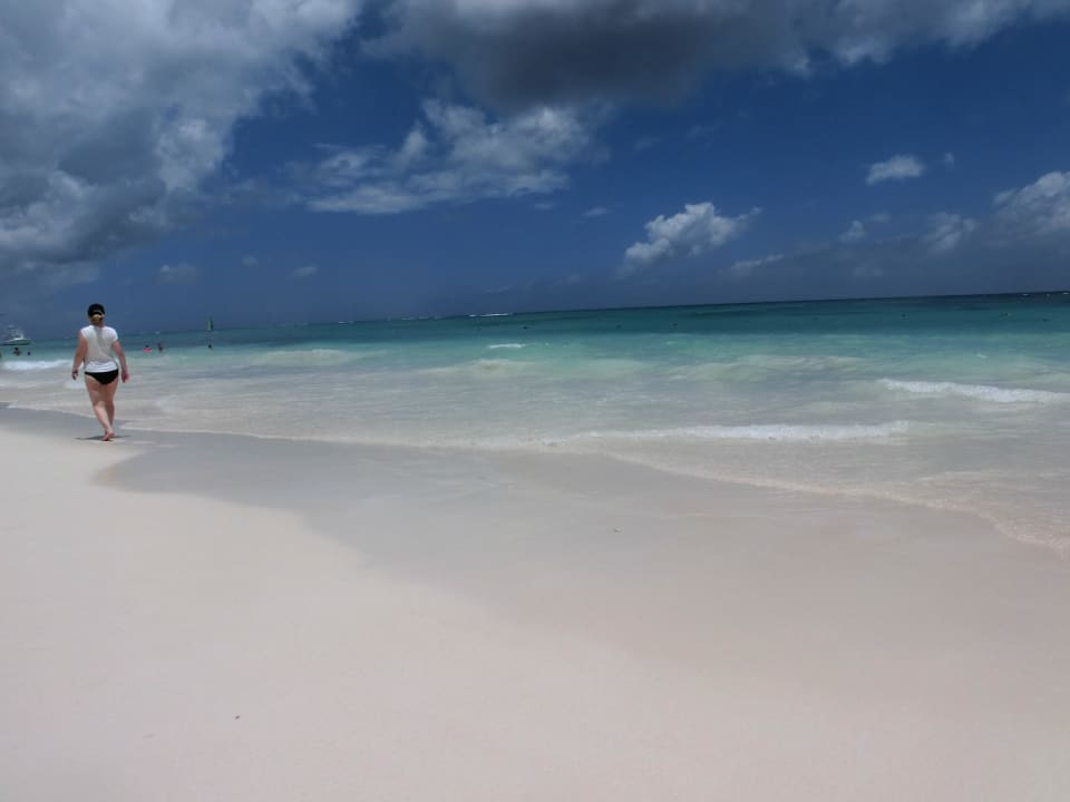 Ruhiger Abschnitt vom Strand Grand Palladium Select Bávaro Resort & Spa