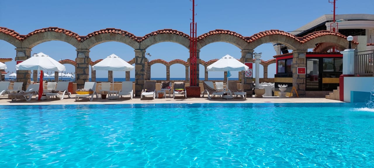 Pool Hotel Club Sera