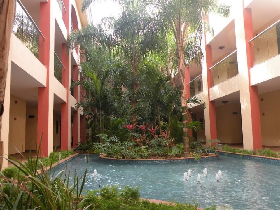 Hotel Sandos Playacar Beach Resort