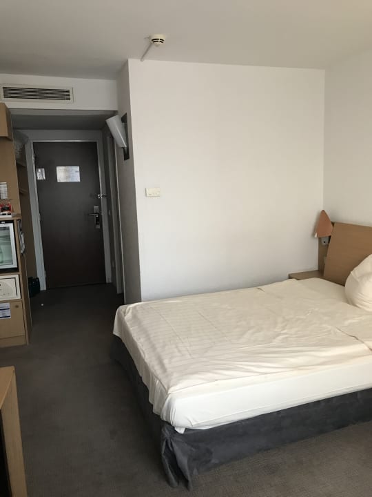 Zimmer Mercure Hotel Saarbrücken Süd