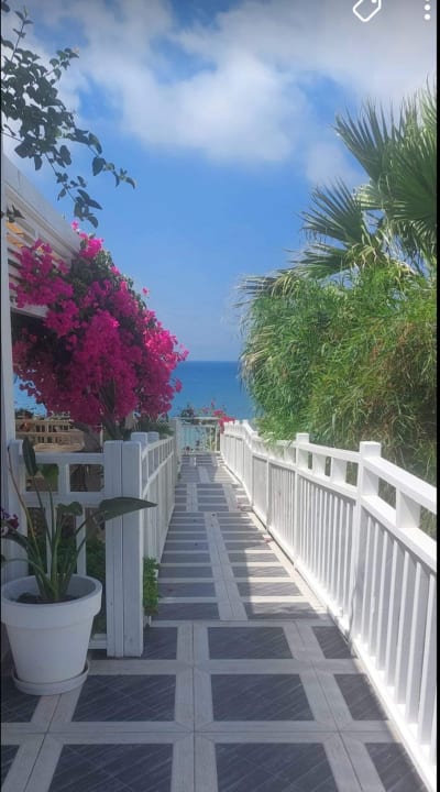 Strand Can Garden Resort