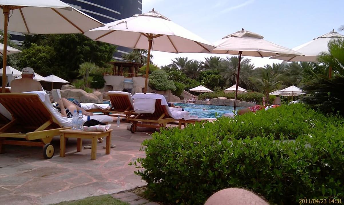 Am Pool Grand Hyatt Dubai