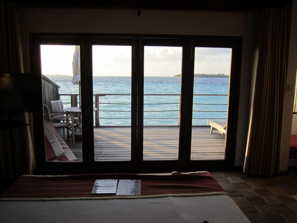 Sagenhafter Ausblick NH Collection Maldives Reethi Resort