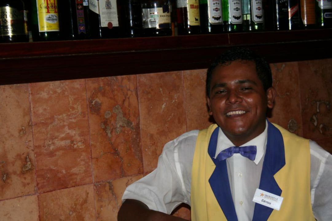 Barkeeper Iberostar Waves Tucan