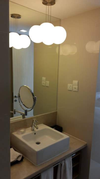 Waschbecken Cormar Suites