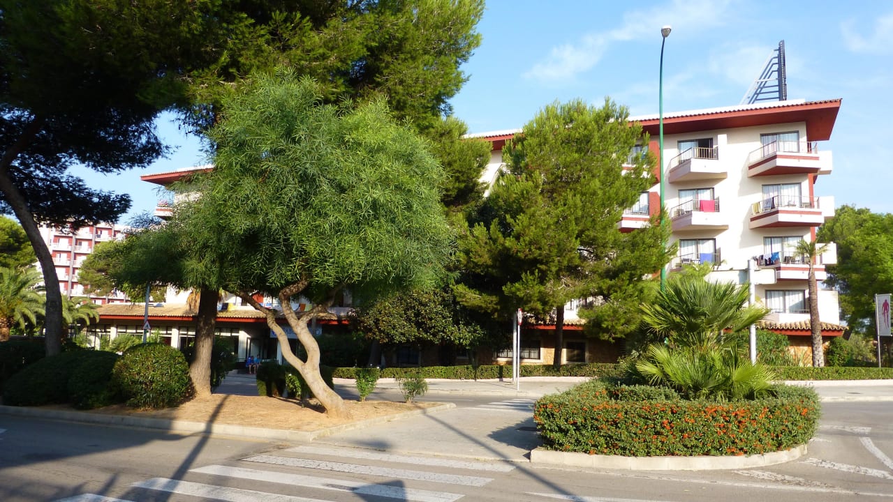 Hotel vordere Seite Hotel Pabisa Chico