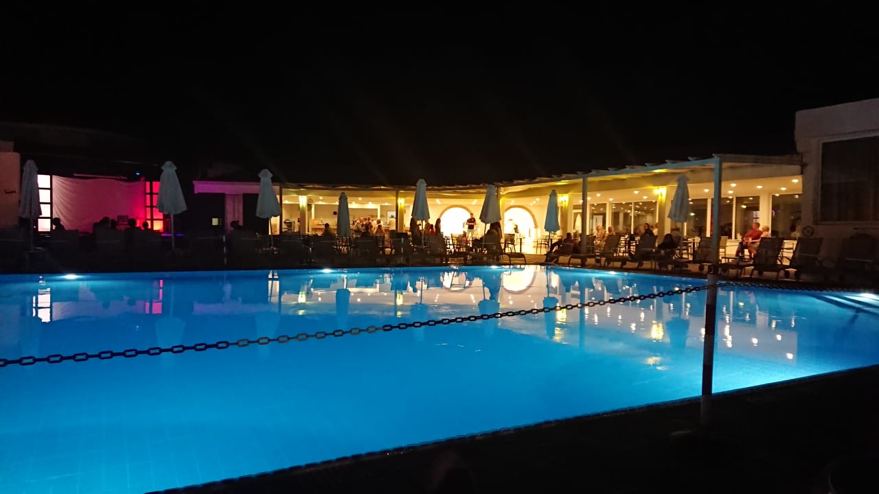 Pool Domes Aulūs Zante, Autograph Collection