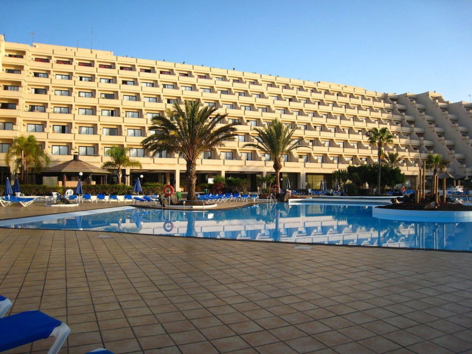 Hotel vom Gartentürchen aus Hotel Grand Teguise Playa