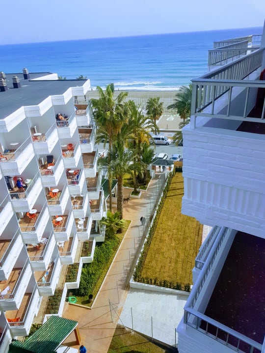 Ausblick Apartamentos Bajondillo