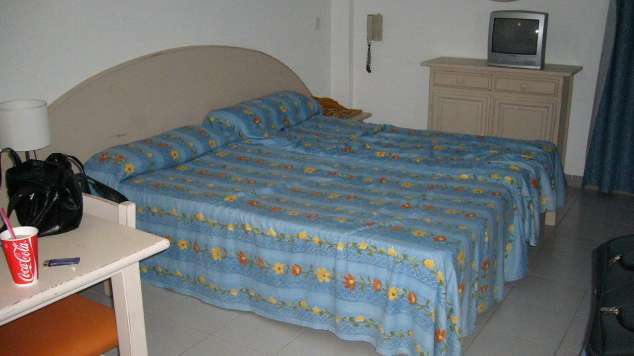 Bett & TV Aparthotel Playa Dorada