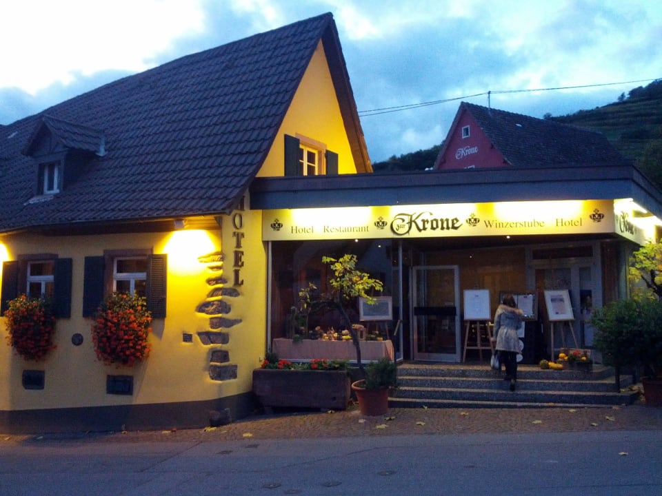 Der Eingang Hotel Krone