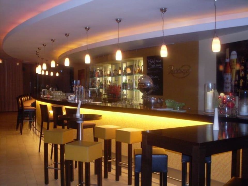  Hangar-Bar Holiday Inn Berlin Airport - Conference Centre