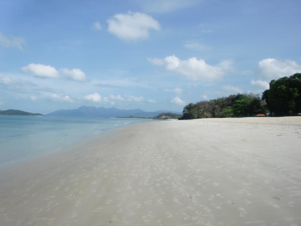 Strand Hotel The Lanai Beach Resort