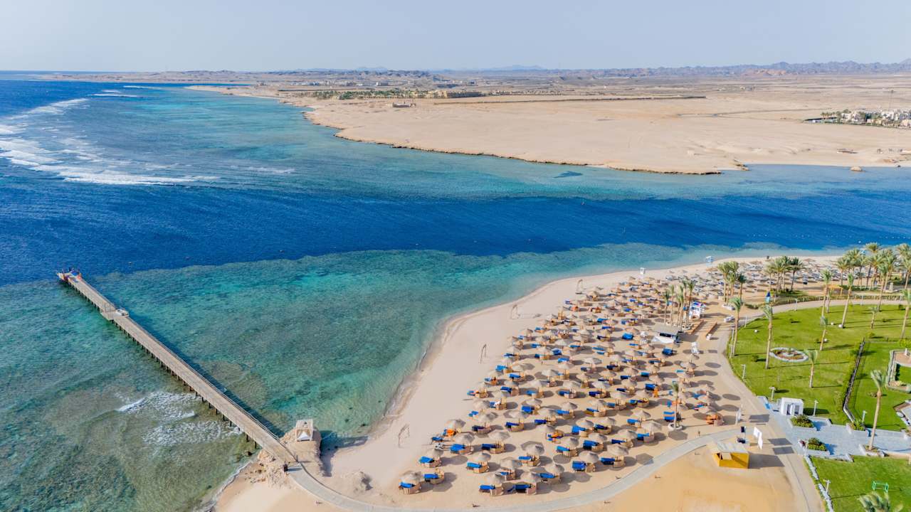 Außenansicht Pickalbatros Palace Hotel-Port Ghalib