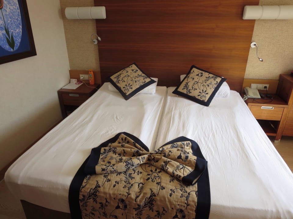 Bettdekoration Trendy Aspendos Beach Hotel