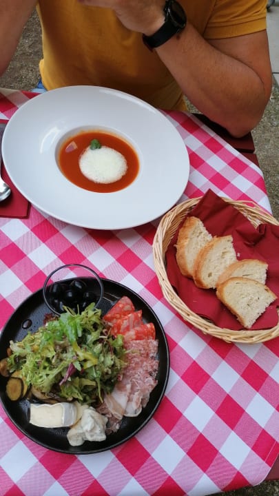 Gastro Hotel Elbflorenz Dresden