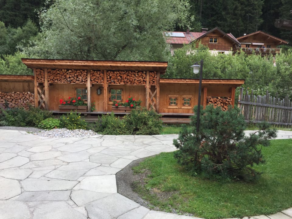 Außenansicht Feriendorf Holzleb'n