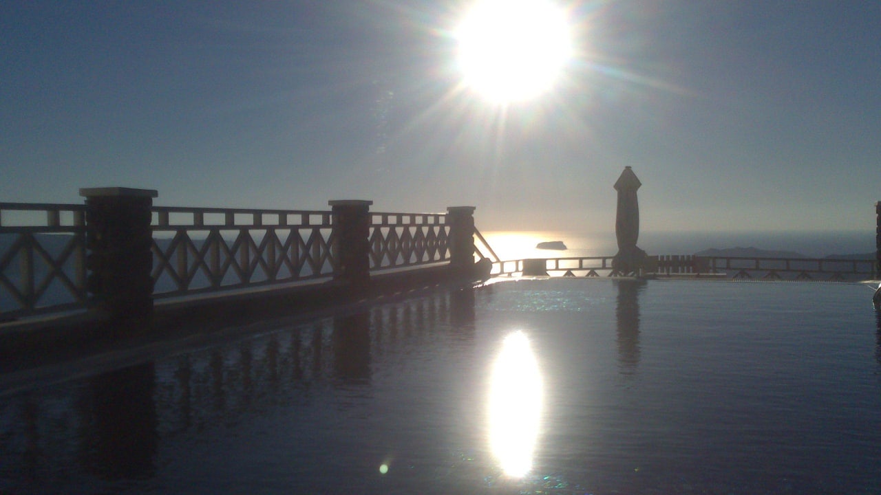 Pool Hotel Petit Palace