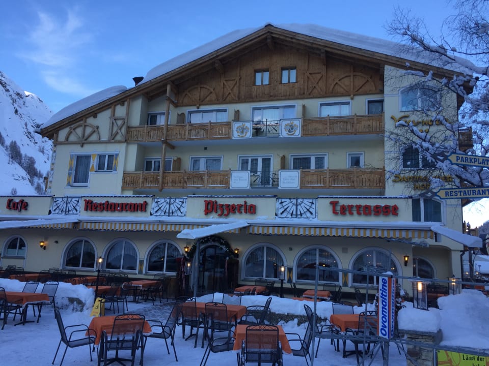 Außenansicht Samnaunerhof Vital-Hotel