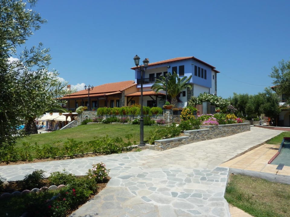 Haupthaus Blue Dolphin Resort Hotel