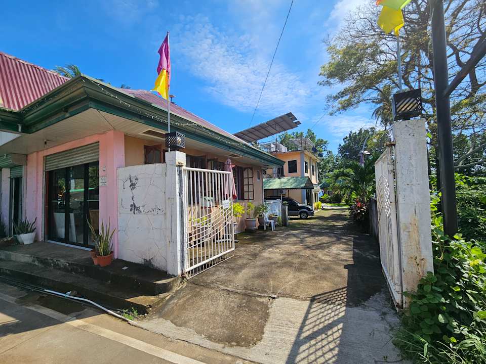 Außenansicht Seaside traveler's Inn by Camiguin Island Home