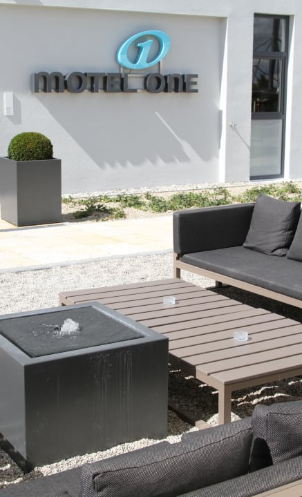 Garten Motel One München-Garching