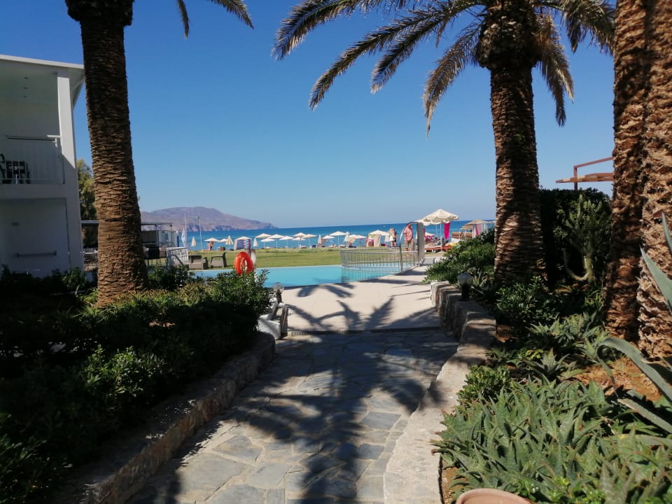 Strand HARPIN Happy Days Beach Hotel