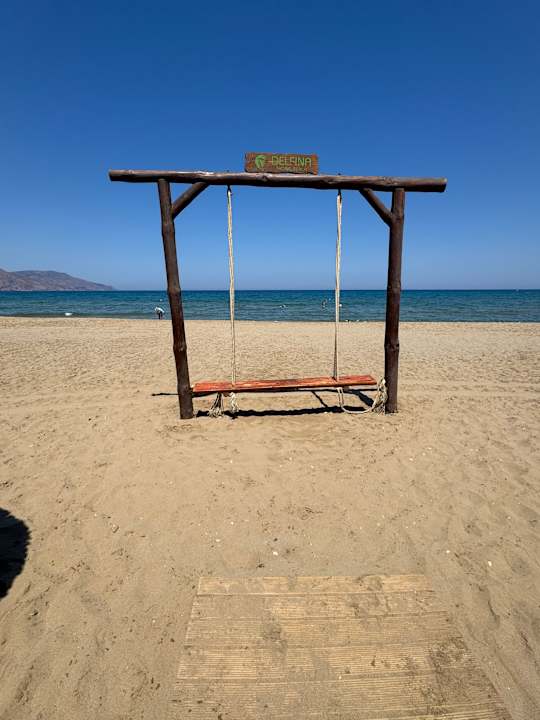 Strand Delfina Tropic Beach