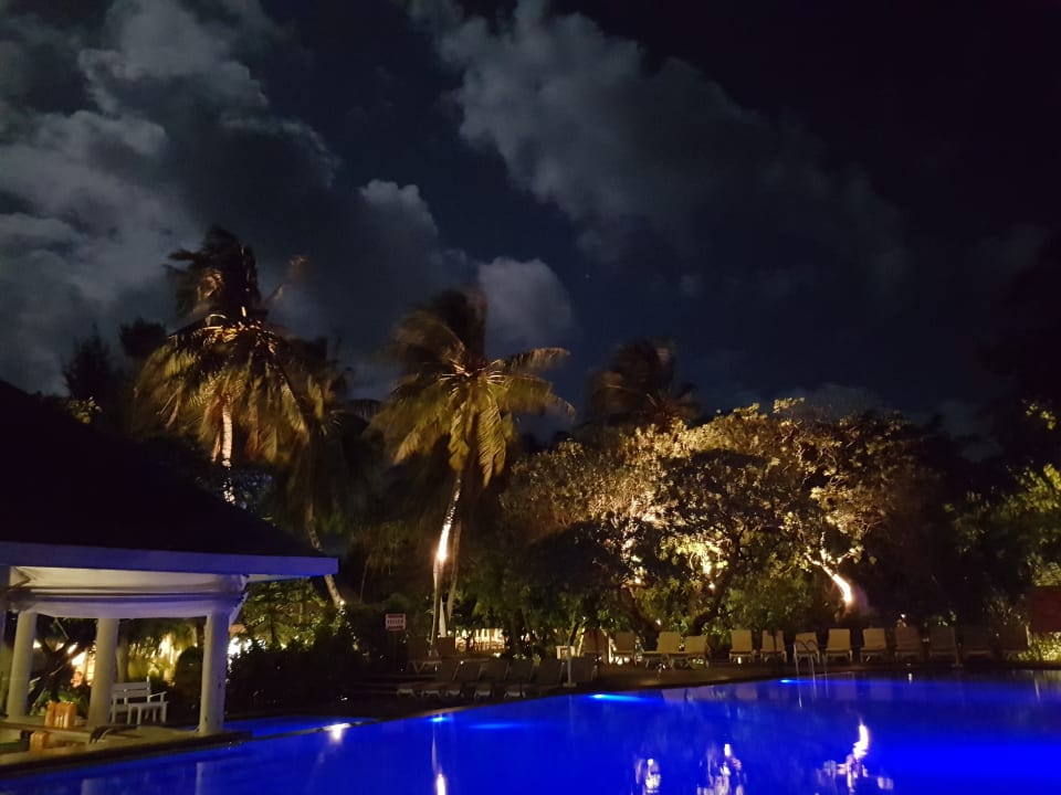 Pool Adaaran Select Hudhuran Fushi - Premium All Inclusive