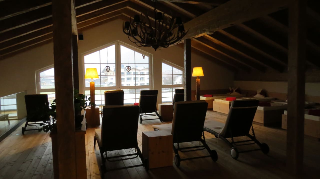 Sport & Freizeit Waidringer Hof · 1. Tiroler Glückshotel