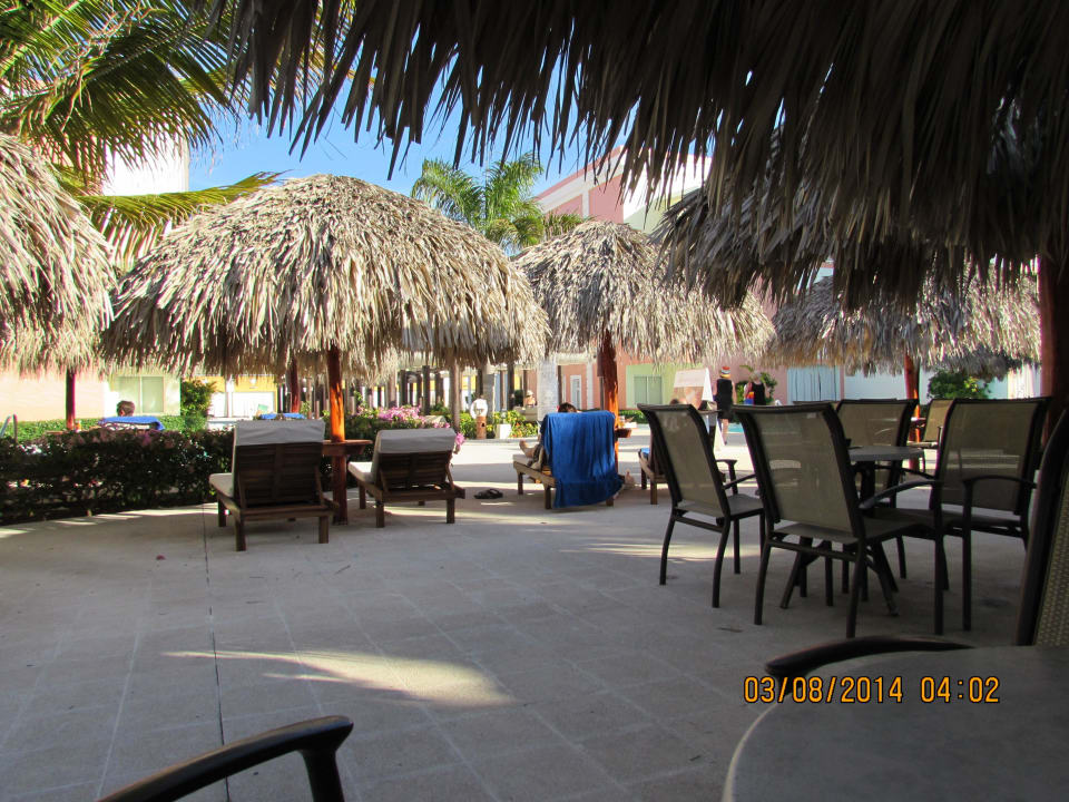 Pool bar area TRS Turquesa Hotel - Adults only