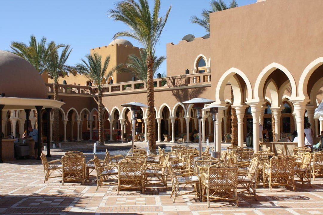 Blick auf Terrasse Grand Makadi