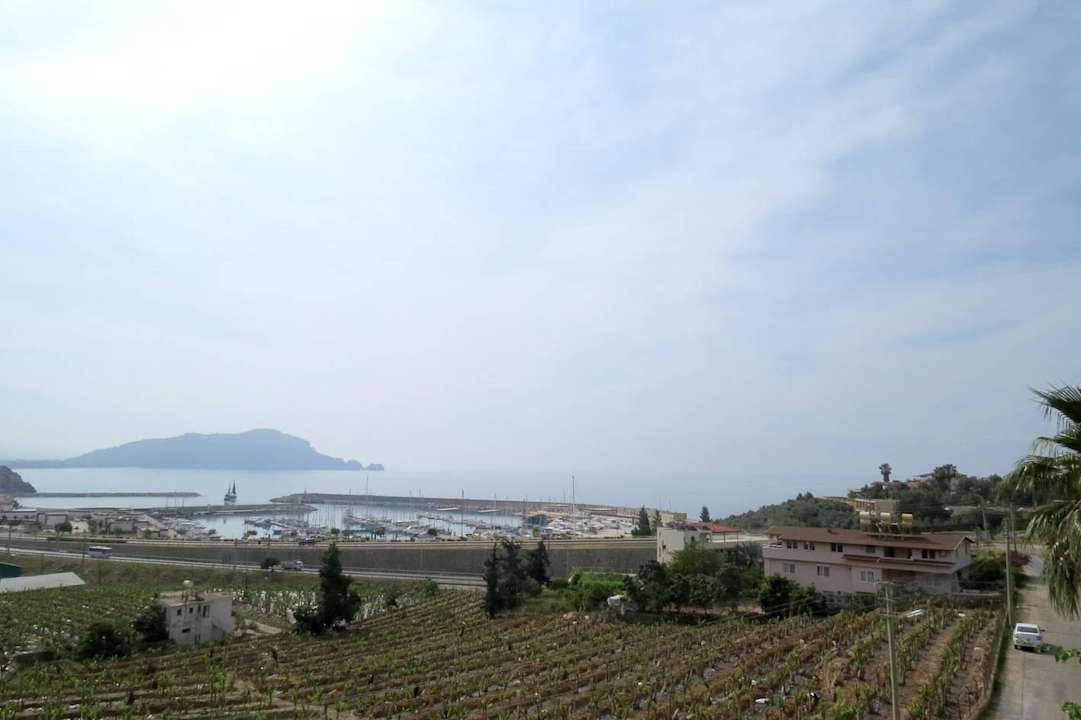 Blick vom Balkon zum Hafen La Finca Marina