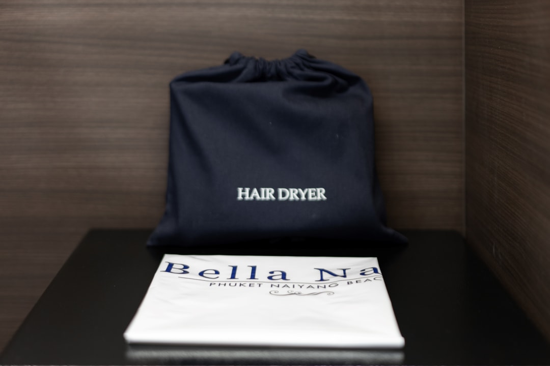 Zimmer Bella Nara Phuket Naiyang Beach